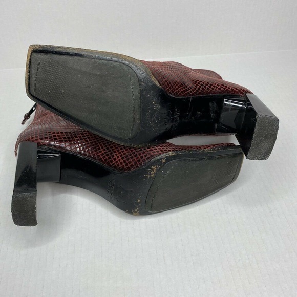 Stuart Weitzman Red Snakeskin Print Leather Square Toe Ankle Boots Womens 5.5 B - Picture 7 of 8